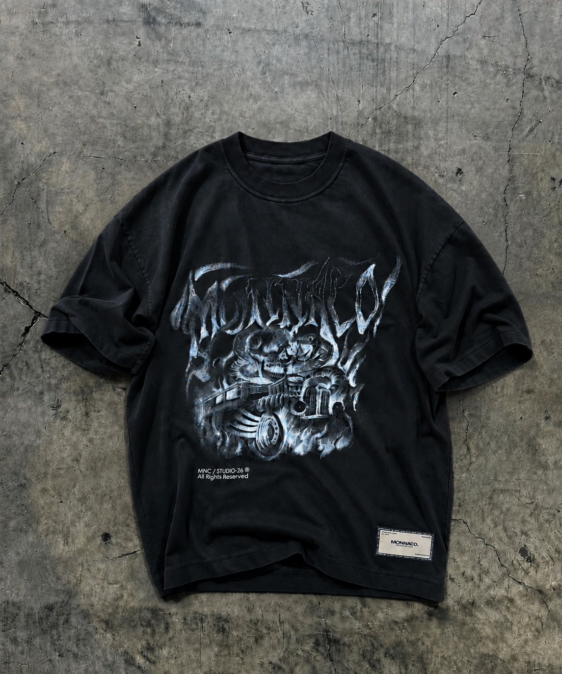 T-SHIRT