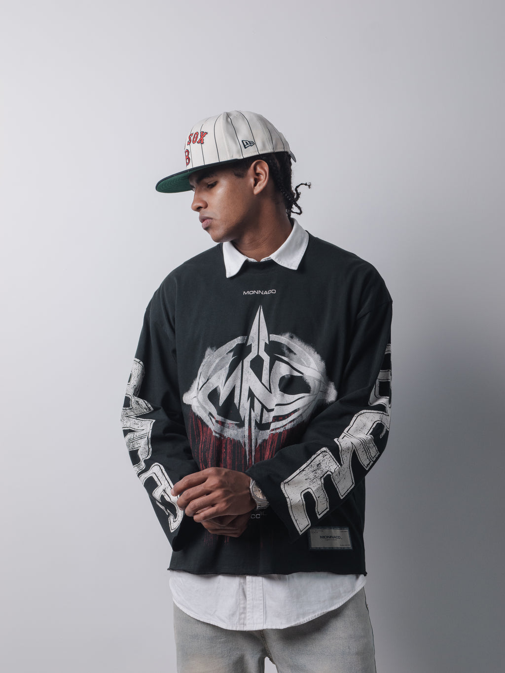 Retrofuturistic Long Sleeve - Vintage premium black
