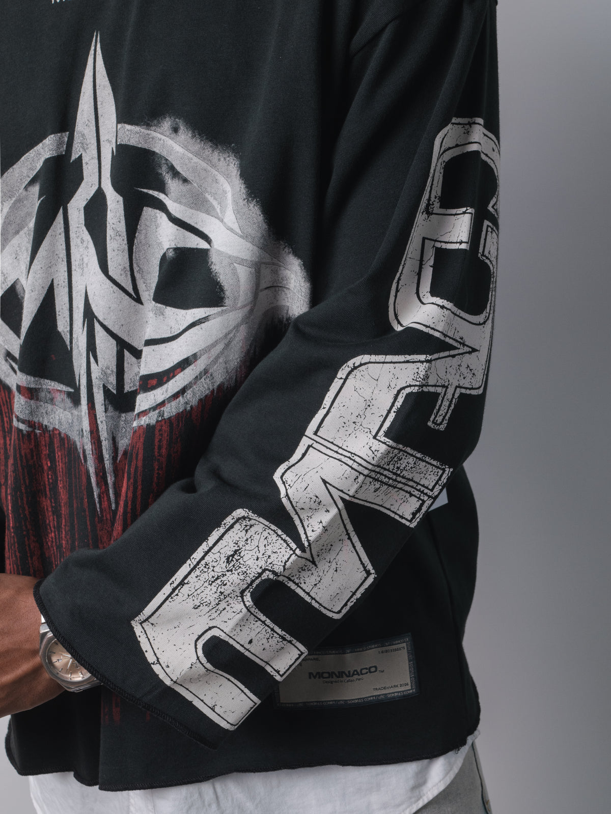 Retrofuturistic Long Sleeve - Vintage premium black