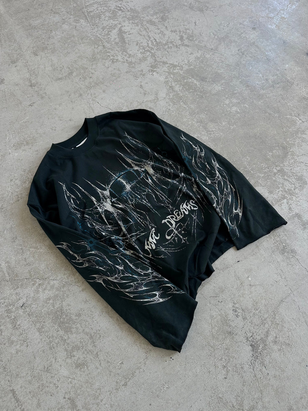 Metalling Flames Long Sleeve - Vintage premium black